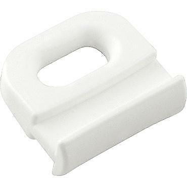 Laden Sie das Bild in Galerie -Viewer, Coulisseau plastique Rail Selden pour voile légère, disponible en plusieurs dimensions de glissière, idéal pour dériveurs et catamarans de sport, distribué par Yachting Thommeret.