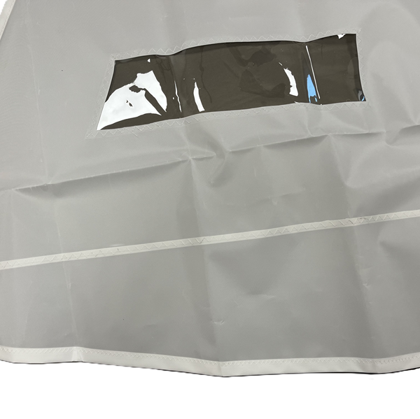 Load image into Gallery viewer, Foc Dériveur 420 avec panneau transparent en PVC, couture zig-zag renforcée, idéal pour navigation loisir ou école de voile.