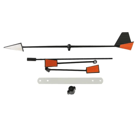 Laden Sie das Bild in Galerie -Viewer, Girouette WINDICATOR 400mm Noire démontée, comprenant flèche, queue, plaques de queue, pivot, support de fixation et pièces de liaison pour navigation précise en voilier.