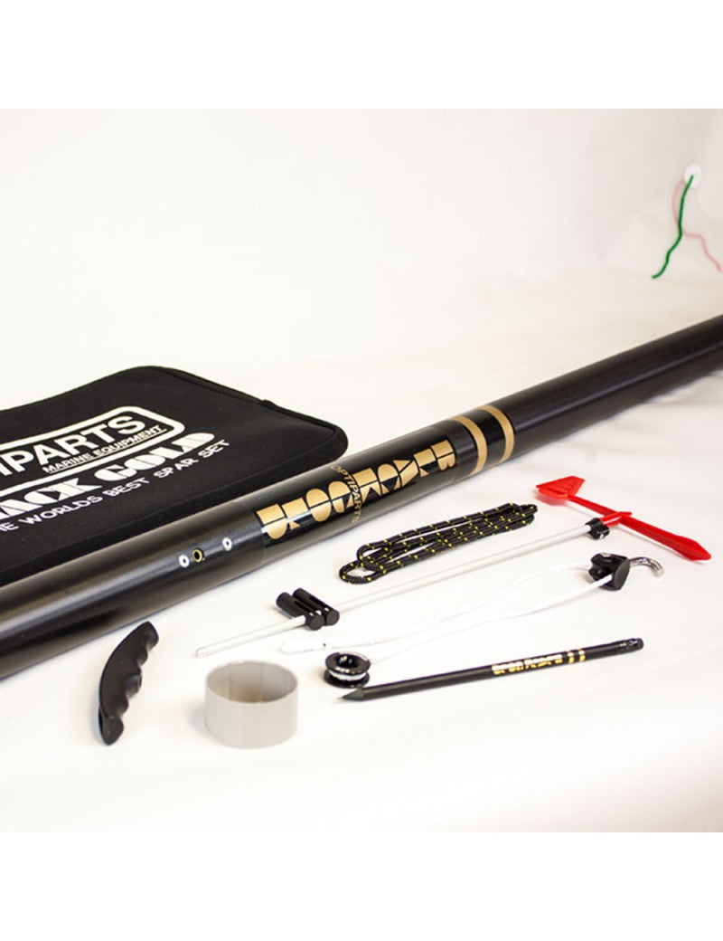 Laden Sie das Bild in Galerie -Viewer, Kit de gréement complet Optimist compétition Blackgold Power, comprenant pièces de rechange et outils pour réparation marine, idéal pour voile légère.
