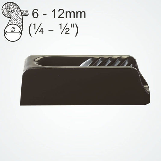 Taquet ClamCleat® Nylon Noir Vertical ø6 à 12mm avec guide-câble intégré pour applications marines, résistant aux intempéries, idéal pour dériveurs et catamarans.