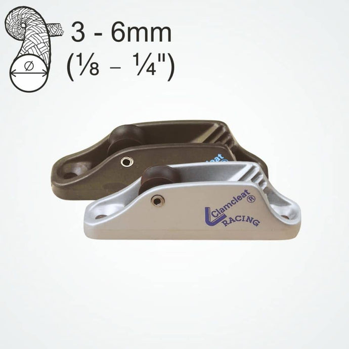 ClamCleat® Alu Junior Racing Mk1 avec Réa haut, idéal pour voiles d'ombrage, visible en gros plan, adapté aux mâts en fibre de carbone.