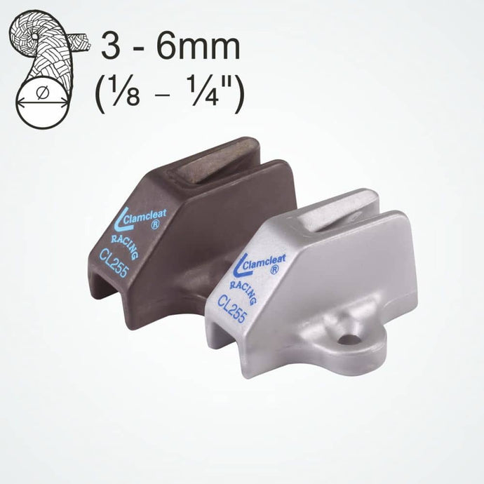 ClamCleat® Alu Inversé Omega ø3 à 6mm, dispositif d'accastillage innovant avec dents situées au-dessus, permettant un ajustement facile du cordage sous pont ou mât.