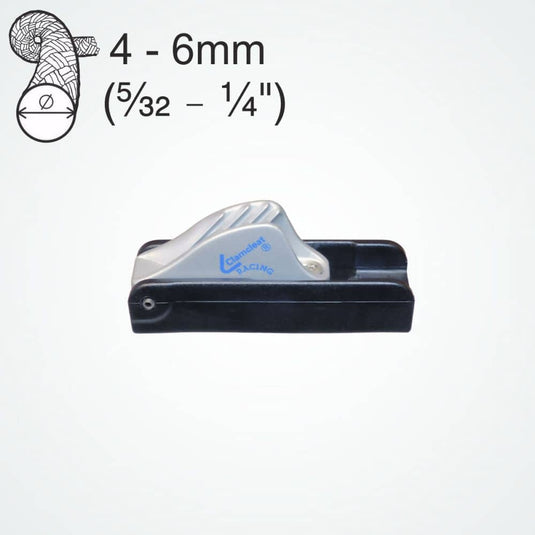 ClamCleat® Mini Racing à Bascule ø4 à 6mm, taquet automatique pour safrans, réglable, idéal pour voiliers légers, facilite le réarmement rapide après déclenchement.