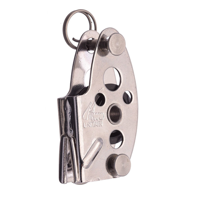 Poulie avec Coinceur ø17mm Micro en inox, idéale pour la voile légère et usages industriels, proposée par Yachting Thommeret pour dériveurs et catamarans de sport.