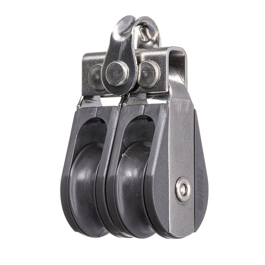 Poulie Double Nova avec double réa et manille en acier inoxydable, idéale pour le gréement de dériveurs et catamarans, par RWO Marine.