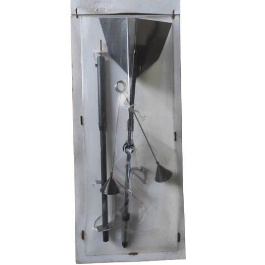Girouette 200mm Noir pour dériveur, instrument essentiel pour navigation précise, distribué par Yachting Thommeret, spécialiste en accastillage voile légère.