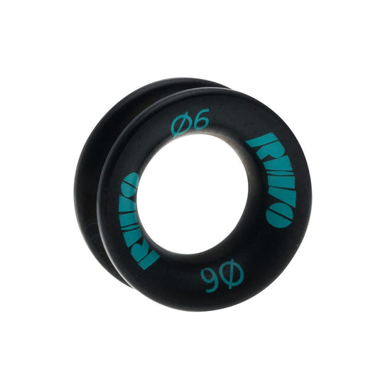 Anneau Faible Friction Aluminium, revêtement PTFE, offrant résistance et légèreté pour dériveurs, testé sous charges extrêmes, disponible en quatre tailles.