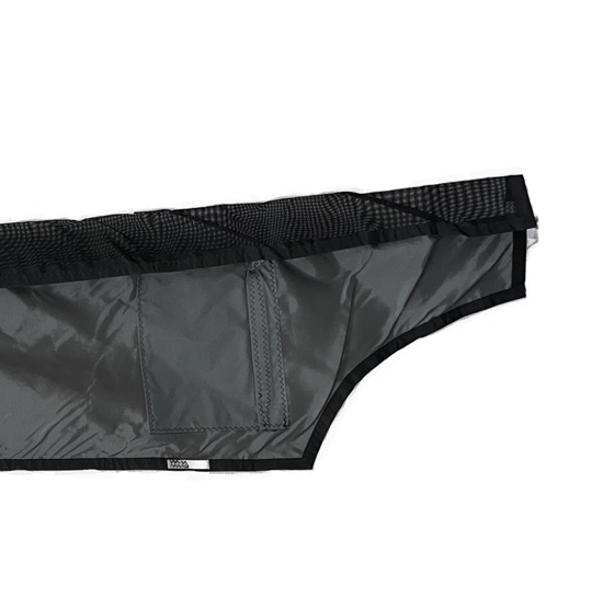 Laden Sie das Bild in Galerie -Viewer, Chaussette Avaleur de Spi Topper Argo avec entrée renforcée et corps en batyline, conçue pour optimiser l&#39;évacuation de l&#39;eau sur dériveurs Topaz Argo.
