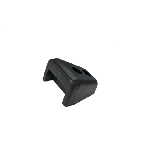 Embout de Rail Ronstan (par 2), taille 25mm x 13mm, idéal pour dériveurs et catamarans, proposé par Yachting Thommeret, spécialiste en accastillage voile légère.