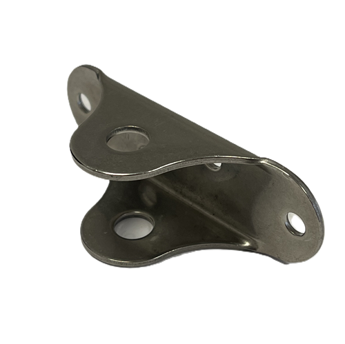 Fémelot Tableau inox pour aiguillot de moins de 8mm, équipé de quatre trous de fixation, idéal pour dériveurs et catamarans de sport. Longueur 72mm, hauteur 24mm.