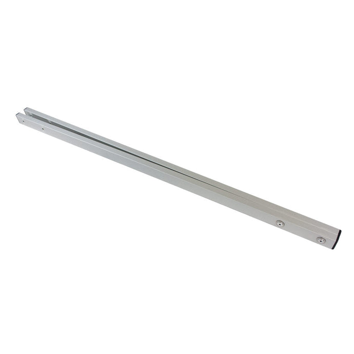 Barre Aluminium pour Optimist, légère et robuste, composée de deux tubes rectangulaires en aluminium anodisé, fixée avec boulons, adaptée à tous les gouvernails Optimist.