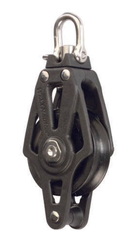 Poulie à Ringot ø45mm avec émerillon, alliant légèreté du composite carbone et robustesse, idéale pour écoute de GV ou réglage précis de pataras.